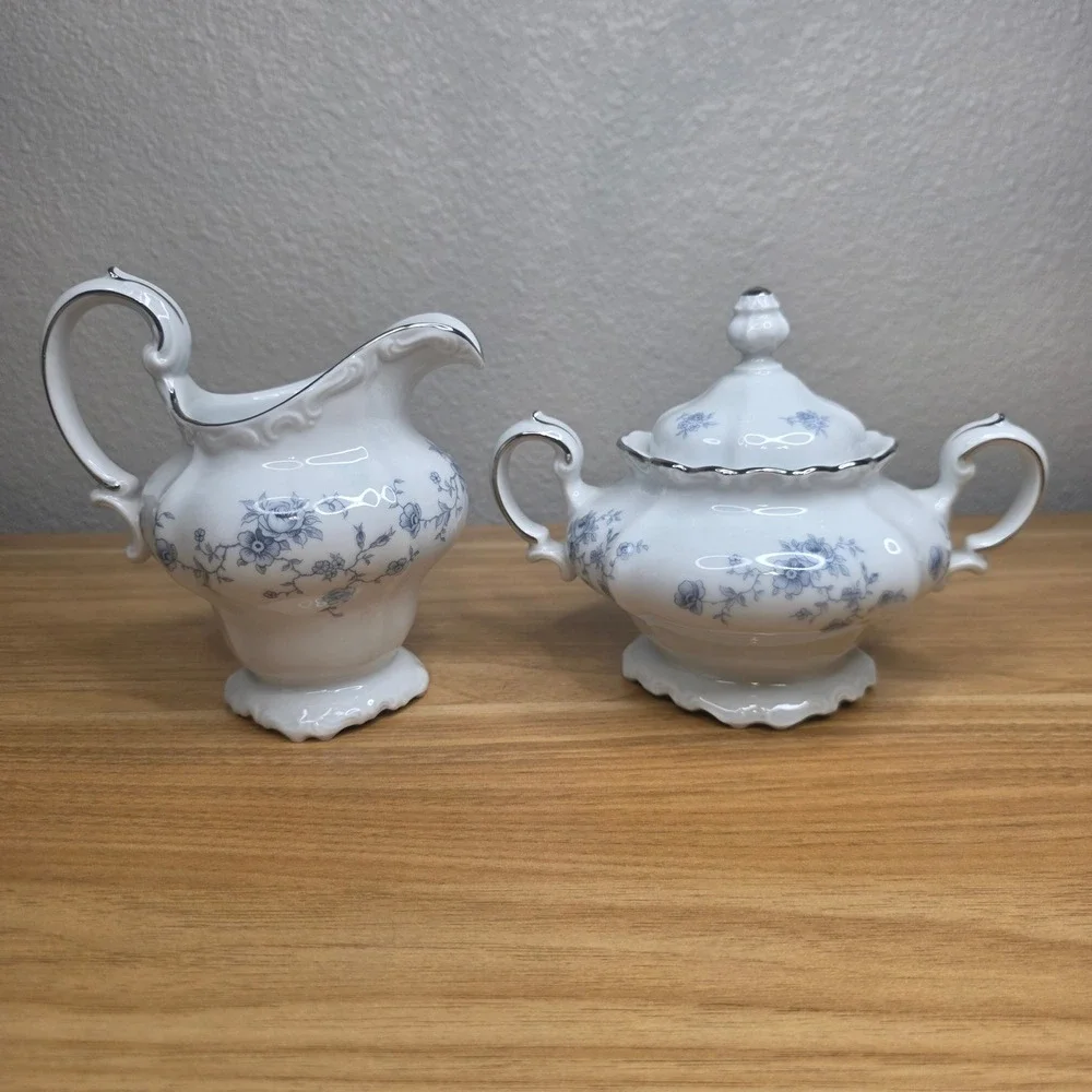 Johann Haviland Bavaria Germany Blue Garland Creamer and Lidded Sugar Bowl Set